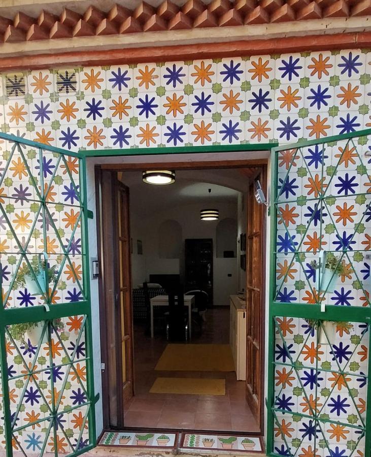 Gialloblu ألغيرو المظهر الخارجي الصورة